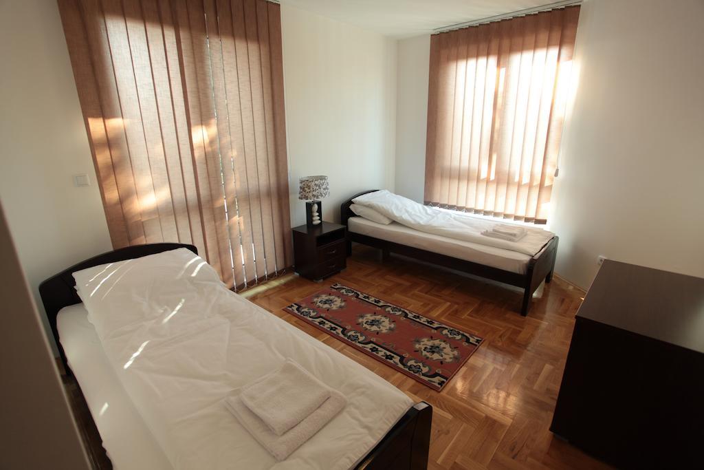Hostel Royal Obrenovac  Kamer foto