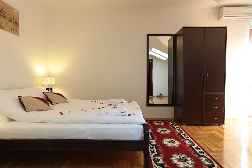 Hostel Royal Obrenovac  Kamer foto